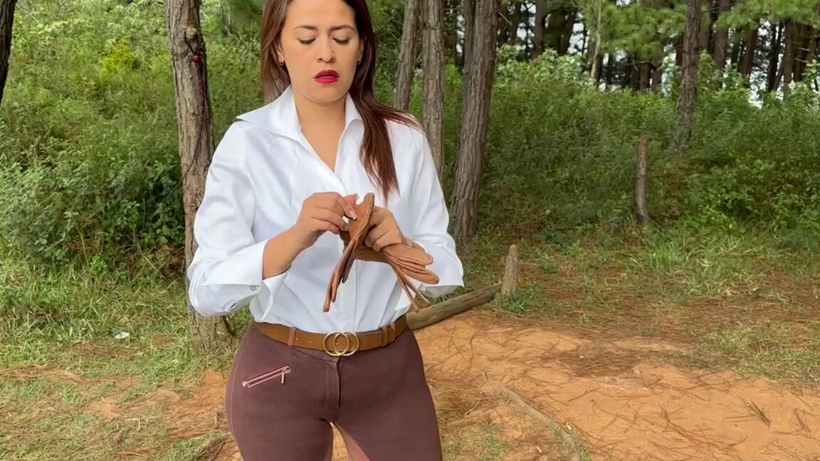 Goddess Kalinda Nicknamed Goddesskalinda Onlyfans Hello Loser