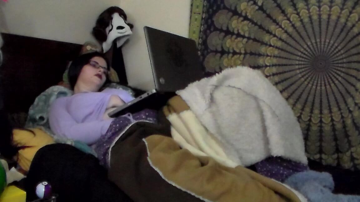 Ann Sulu Getting Warm And Comfy