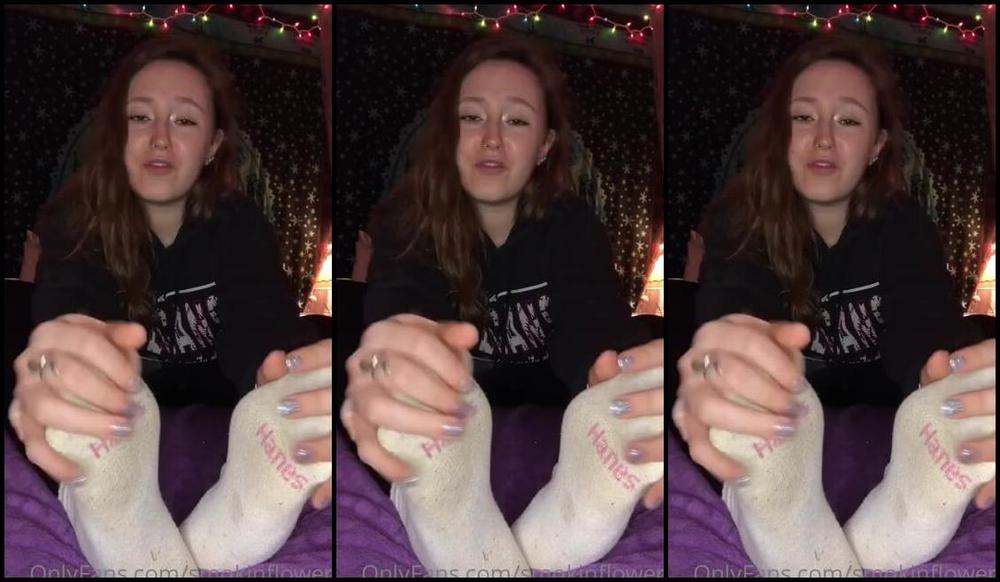 Goddess Flower Nicknamed Smokinflowers Foot Fetish 07 01 2023 Onlyfans Video Its Hilarious I Could Be Completely Covered Up And Youd Still Simp For Me Thats Nn