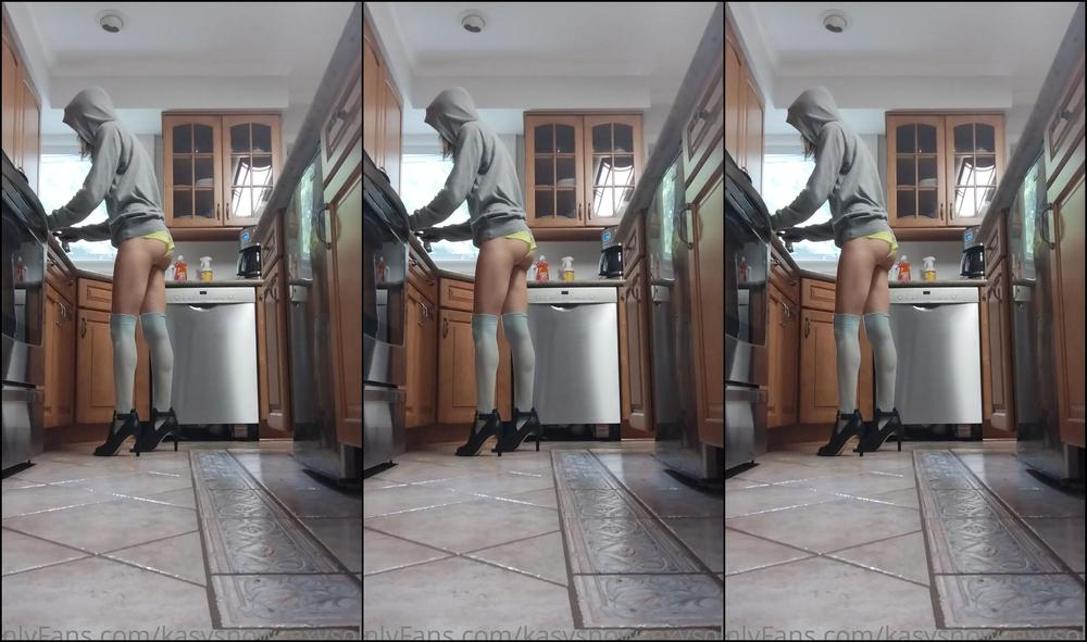 Kasysnowpremium How Much Do You Like That Angle Of Me In Heels They Re So Loud In The Kitchen