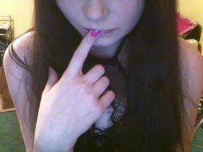 Monimusume Camshow Cleavage And Flashing