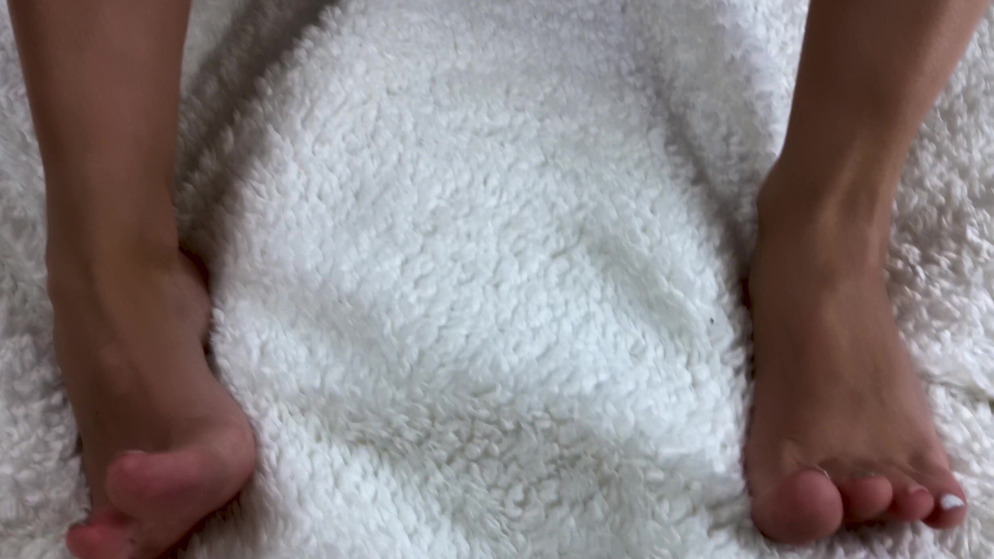 Dirty Lady Hot Big Tits MILF Gets Three Orgasms From A Vibrator - Real Female Orgasm PornHubPremium