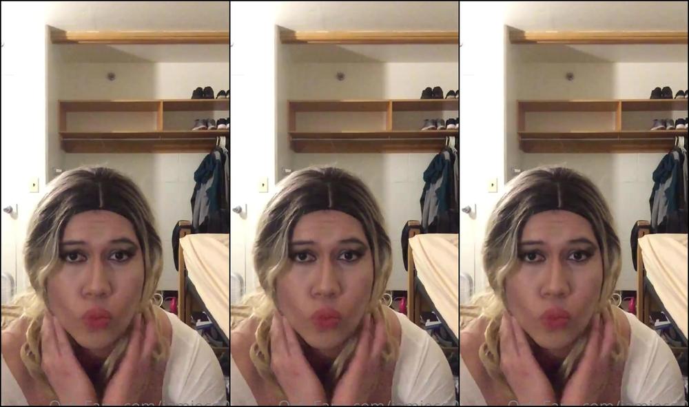 Jamiecd I M A Top A Dom Mistress That Allows Her Sluts To Worship Her Cock And Sometimes I Lo