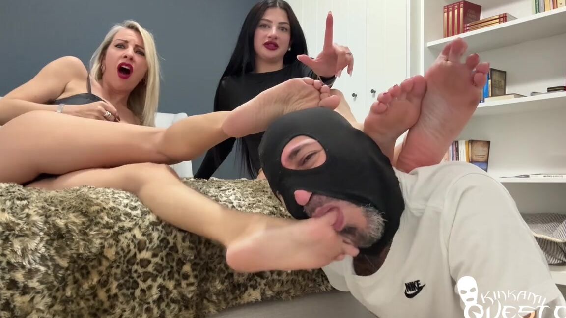 kinkamiquesto eris and samantha a loser at our feet ita Clips4Sale