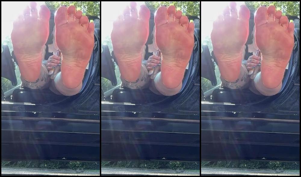Paws And Klaws Foot Fetish 05 20 2024 Onlyfans Video Thought About You Before I Went Into The Grocery Store2