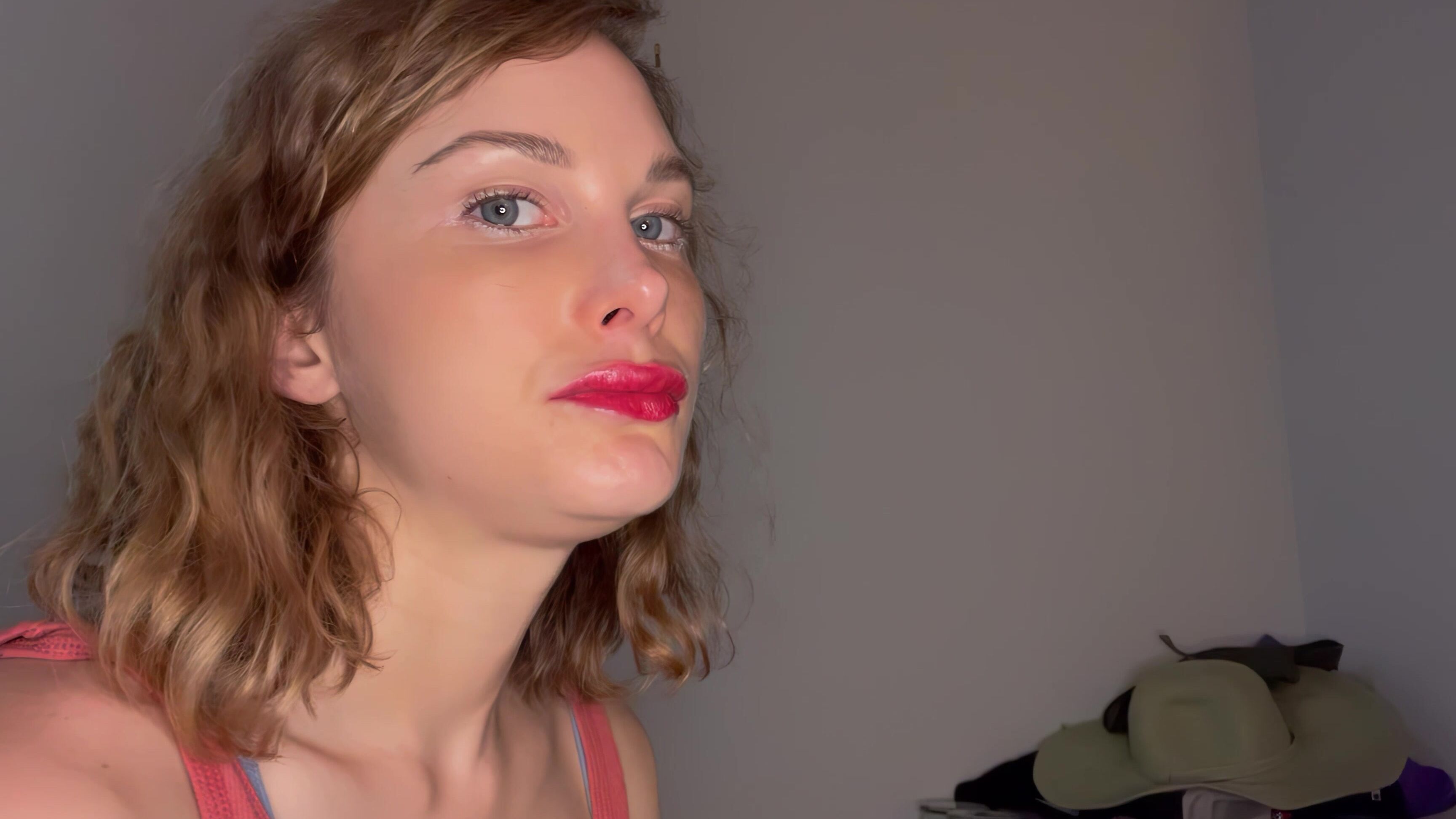 Face Fetish, Giantess, Lipstick Fetish, SFW, Unaware Giantess, Vore taboolisalad giantess vore 3 ManyVids