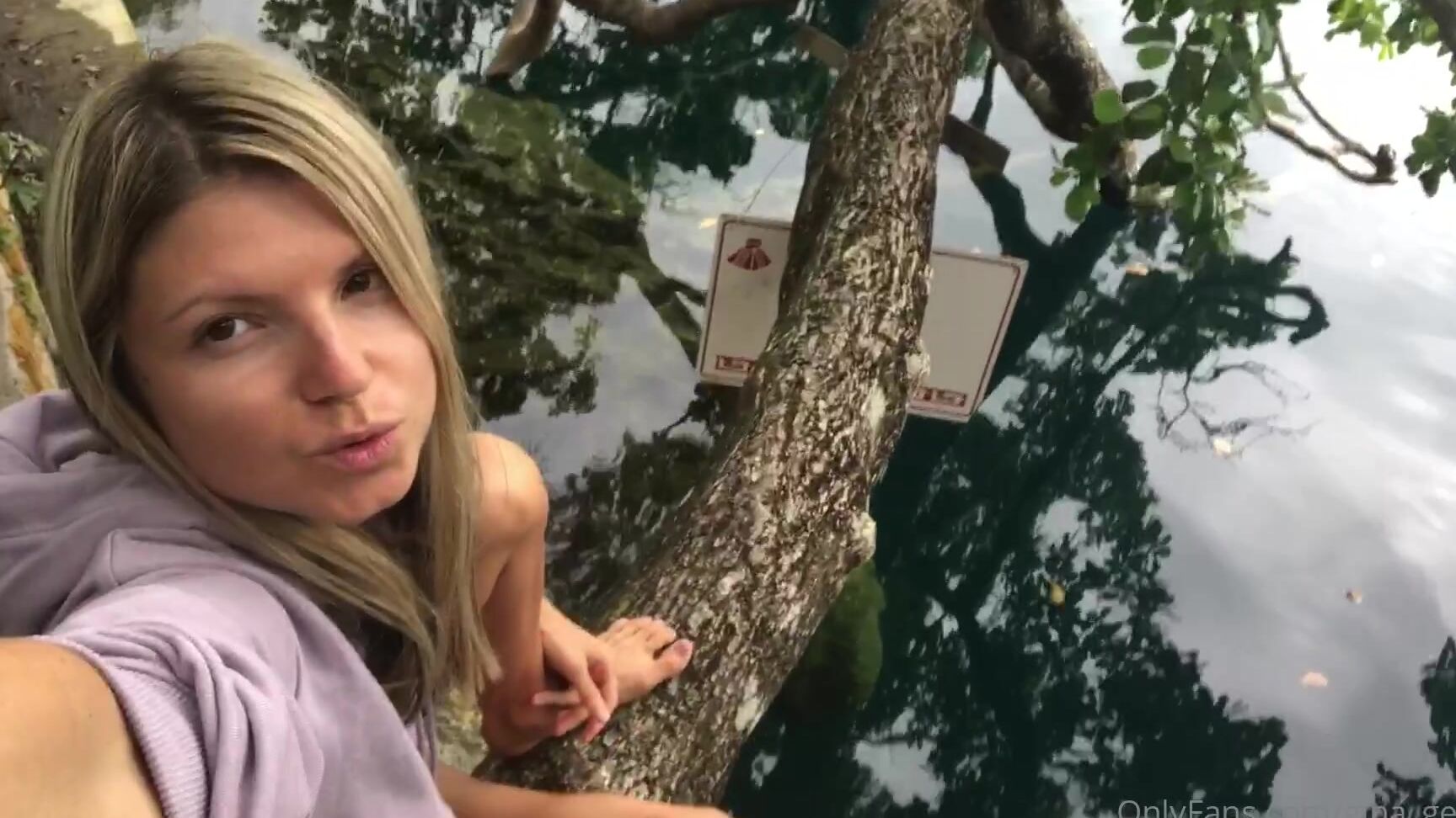 Gina Gerson It Is How I Spending Time