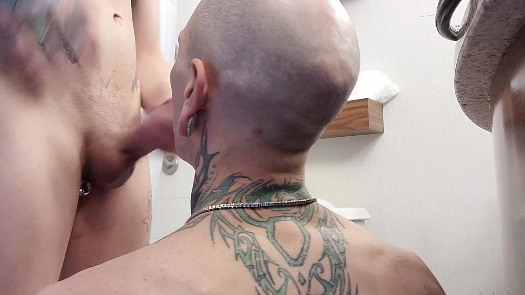 Skyburrito Oh Yknow Just In The Hotel Trying To Do My Makeup While Getting My Cock Milked And Then Sh