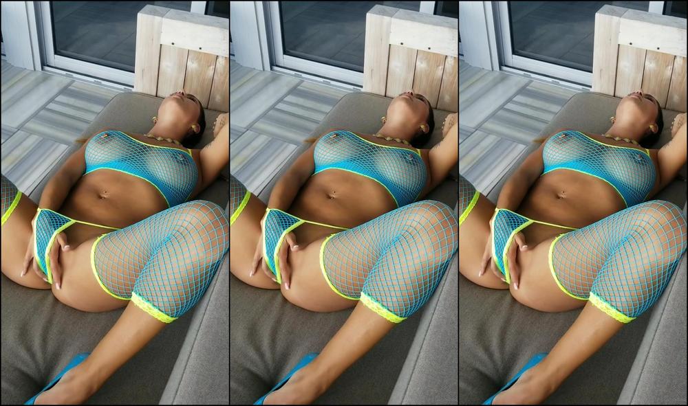 Kbass This Balcony Was So Damn Windy But That Wasn T Going To Stop