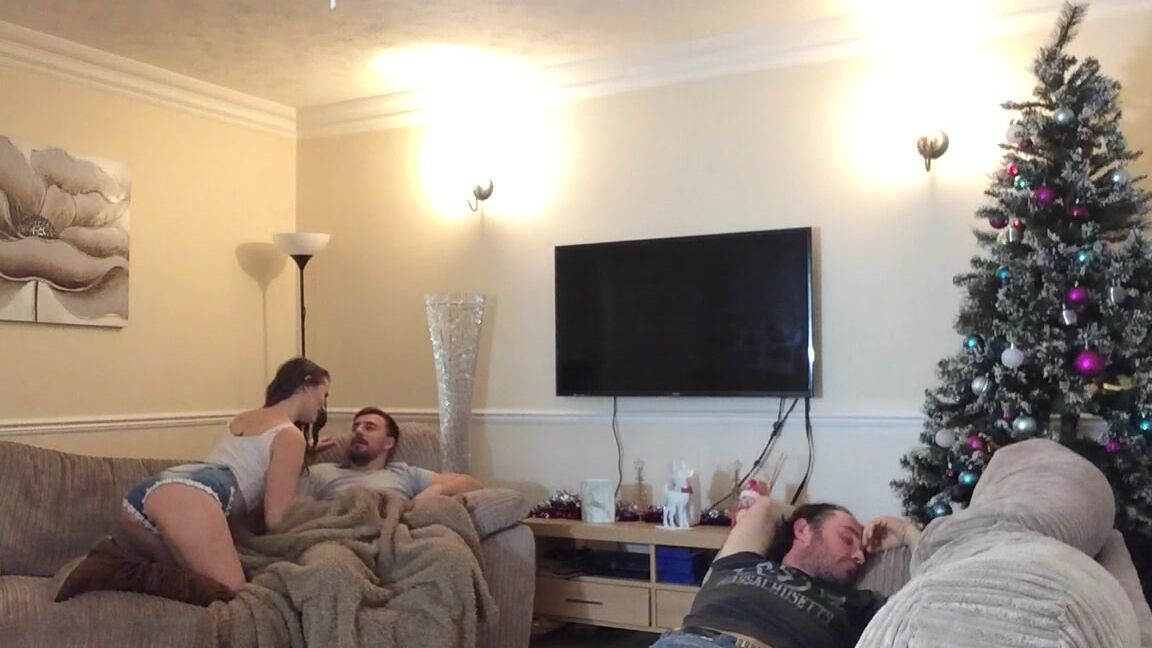 Brook Logan Cheating On Gary Whilst He Naps