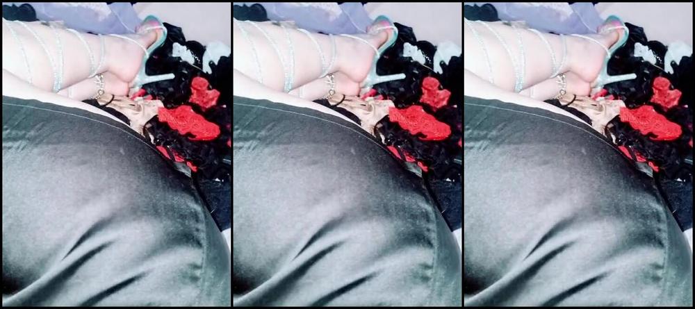 Feetvampire Nicknamed Feetvampire Onlyfans Video 294