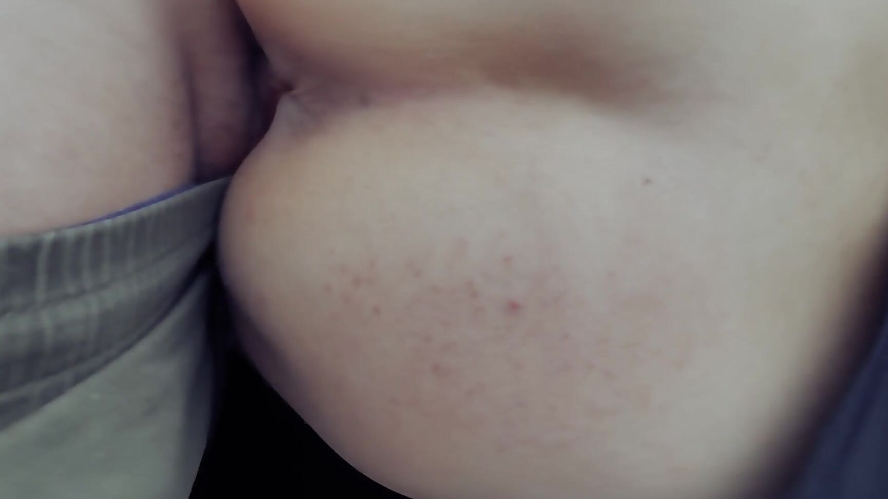 Emiliashot Любовники Трахаются В Тачке В Авто