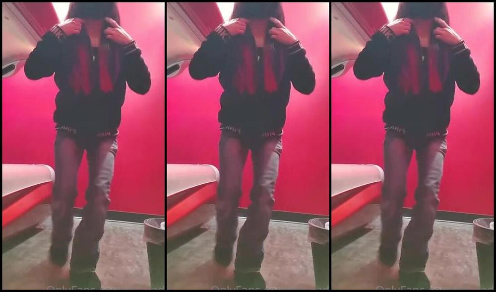 Mssjada Nicknamed Mssjada Onlyfans At The Tanning Salon For Some Self Care Watch Me Undress Then An After Video 1