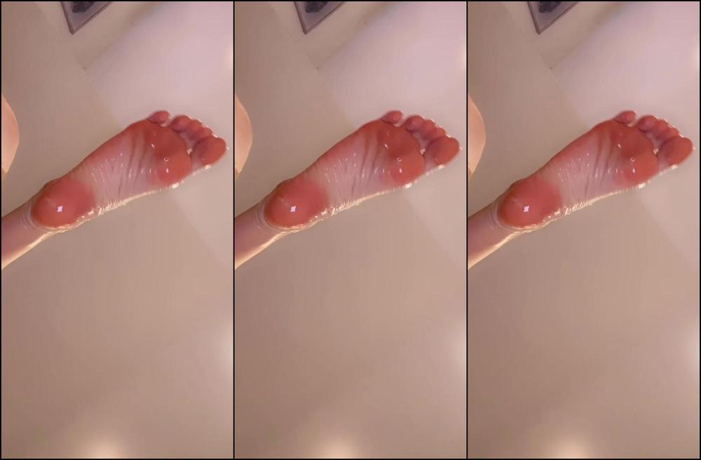 spicypie-22-01-2020-132111900-for-my-feet-lovers-