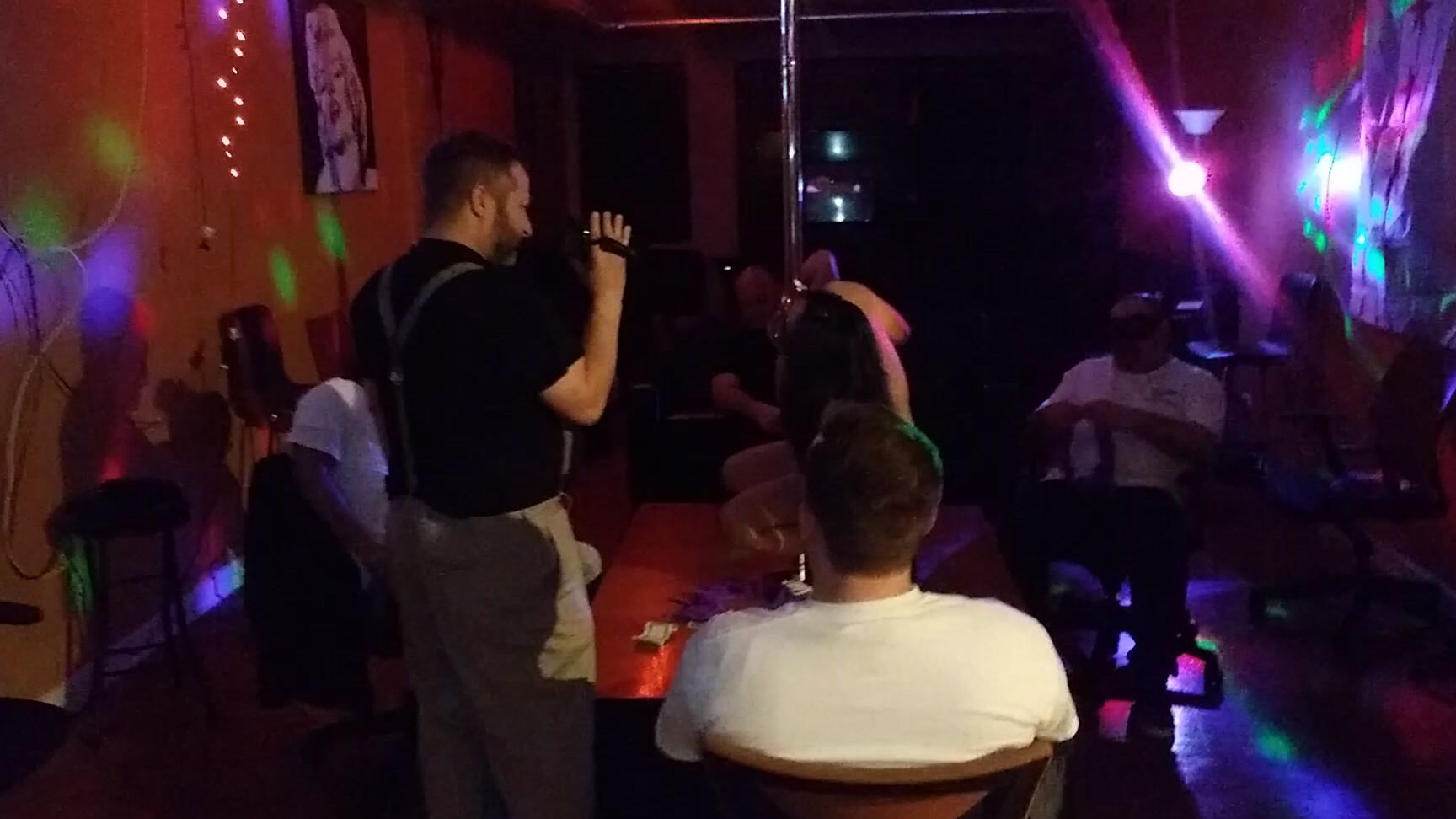 Tadpolexxxstudio Bts Of Vivian Lang Stripclub Gangbang