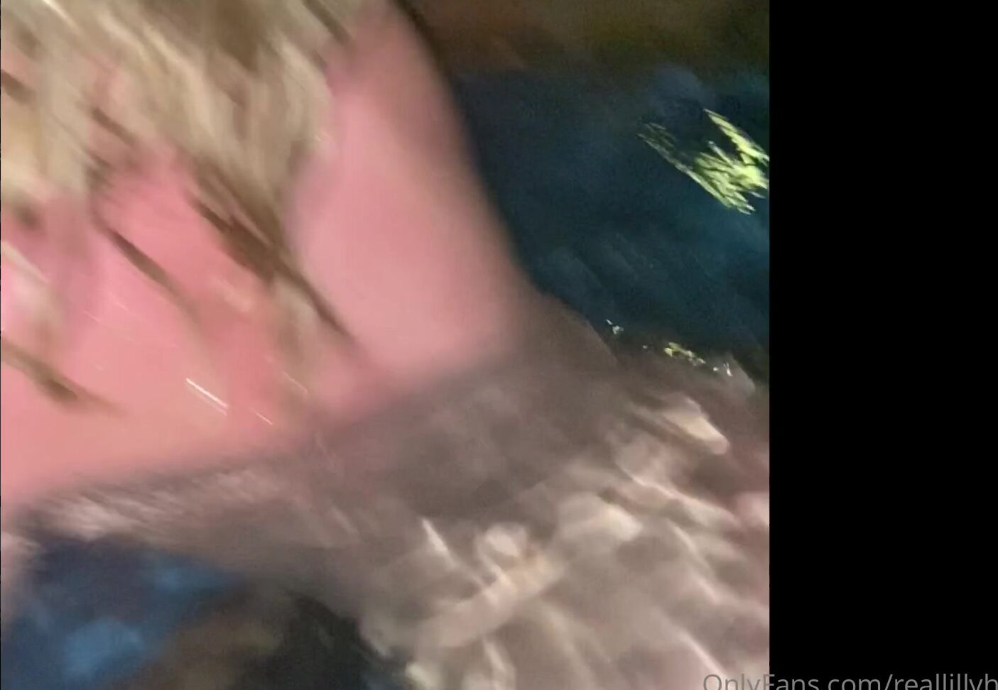 reallillyhallxx-26-06-2020-468515777-girl-girl-is-the-best-lol-https-onlyfans-com-dixielynnxxx