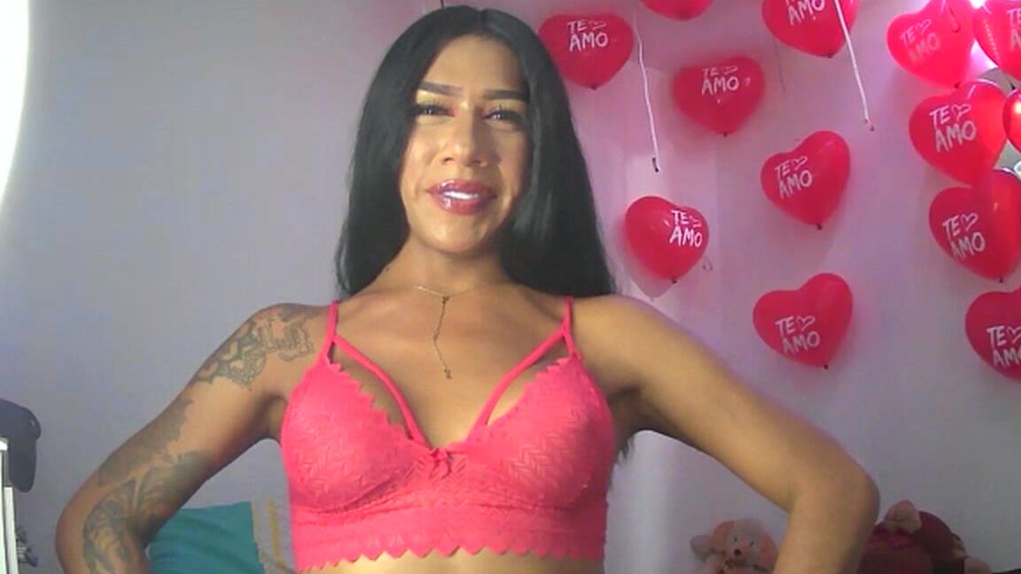 "Lola bbunny" bigtits, cumontits, fitness, nuditynaked, redhead dangerous and hot Manyvids