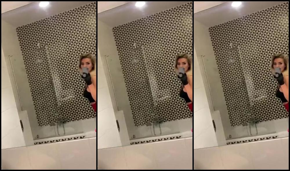 Liara Sin Onlyfans Im Sure You Dream Of Being In His Place And Sucking That Pink Dick