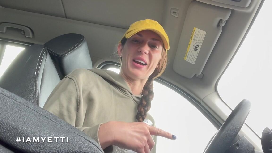 "Iamyetti" brunette, confessions, funny moments, pee, silly sluts Unbearable Lightness of Peeing manyvids