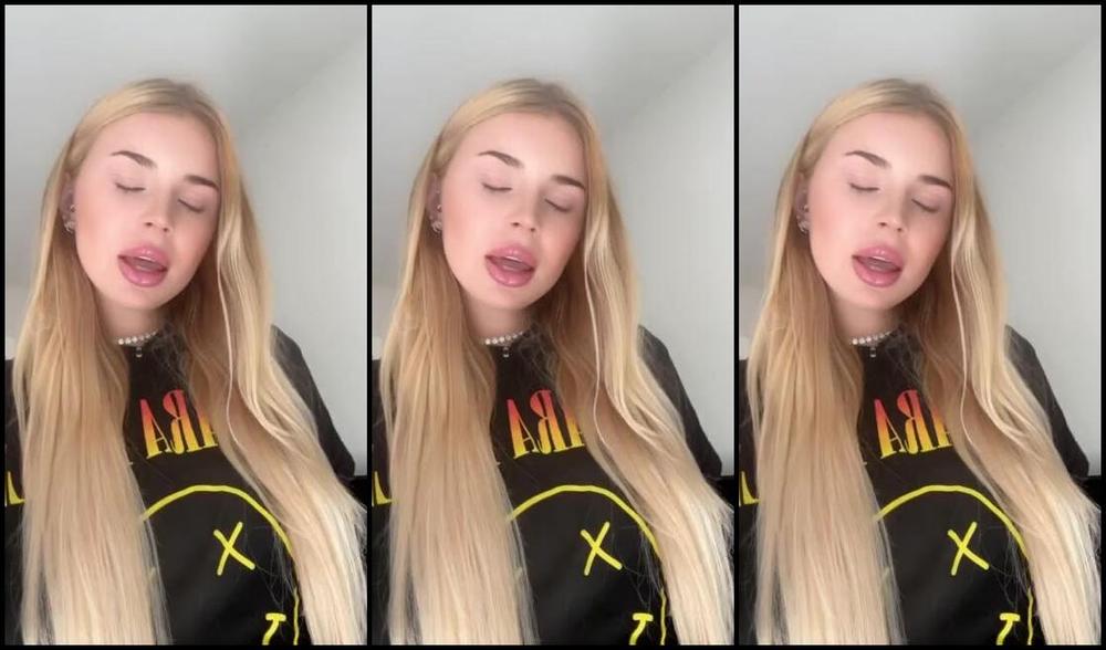 Cecily Aka Goddesscecee Onlyfans Miss Your Daddy I Wanna See You Kissing And Humping That Floor