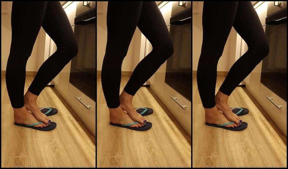 Tinsleyteaser Onlyfans Im Cooking Dinner While Im Letting You Stare At My Feet What Would You Taste First The Food 0