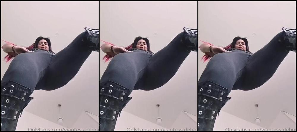 Giantess Debora Nicknamed Giantess Debora Onlyfans A Little Love For You My Tinies Man