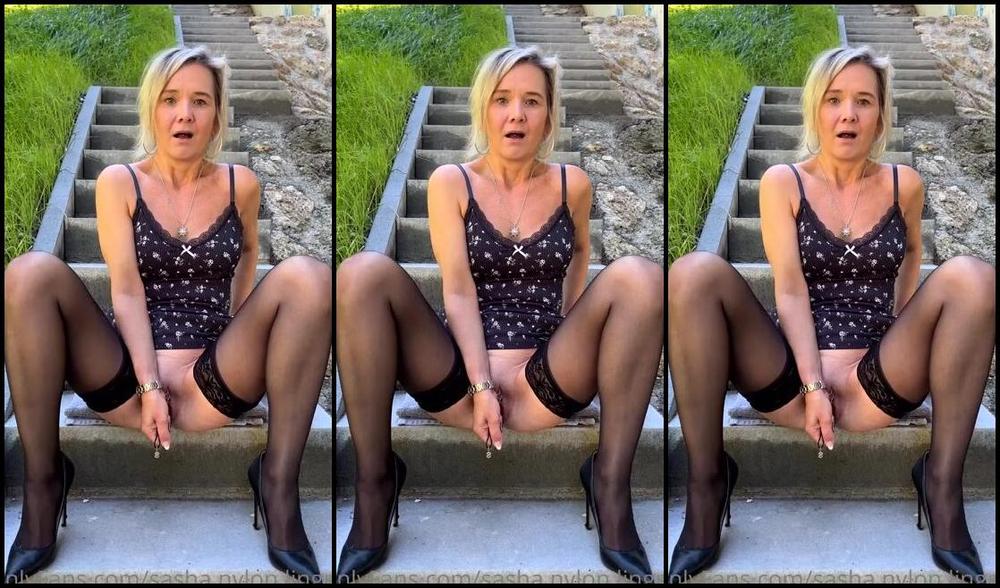 Sasha Nylon Lingerie aka Sashanylonlingerie OnlyFans - Na Jungs  OnlyFans