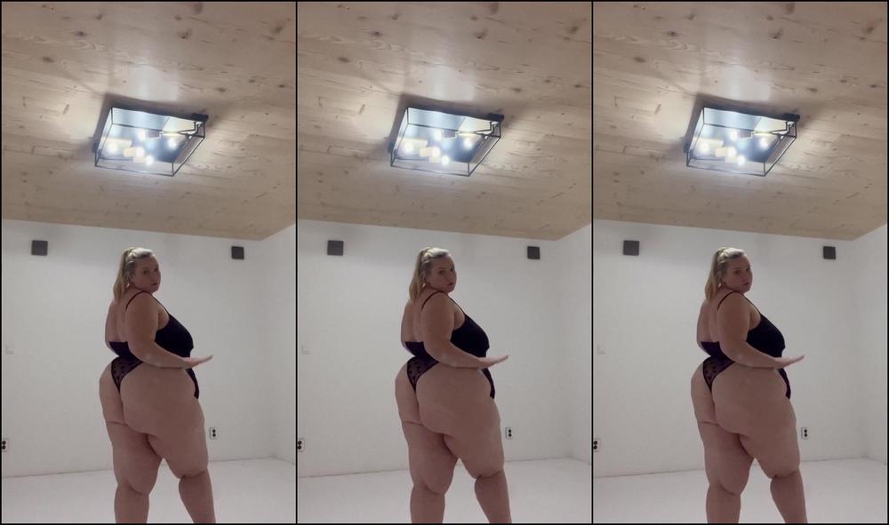 Bootyassgirl 3704174502 02 21 2025 Showing Off Is My Favorite Activity