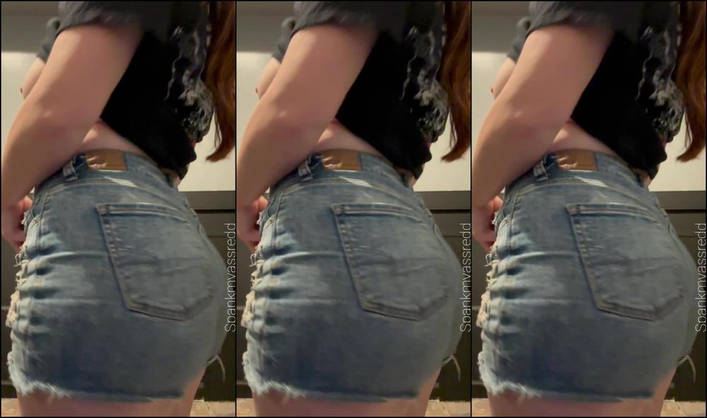 Spankmyassredd 3056222864 10 19 2023 Always Feel So Naughty After A Few Drinks