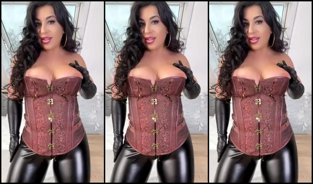 Lady Ayse Nicknamed Ladyayse Onlyfans I Love This Corset