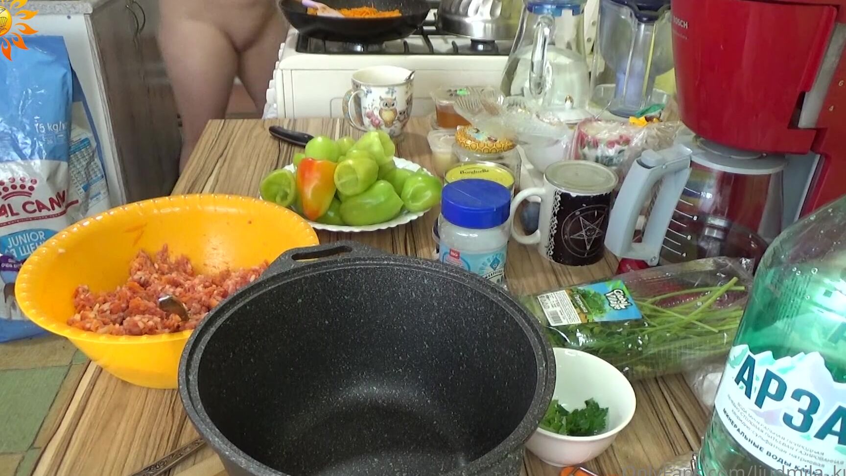 Liudmila Kurina I M Making Stuffed Peppers I Grew These Peppers In My Garden