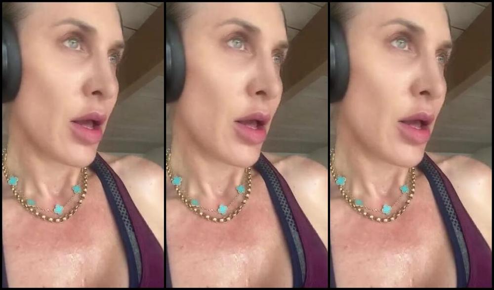 Goddesssevera Onlyfans No Makeup Just The Raw Me Sweating It Out Last Workout Of 2024