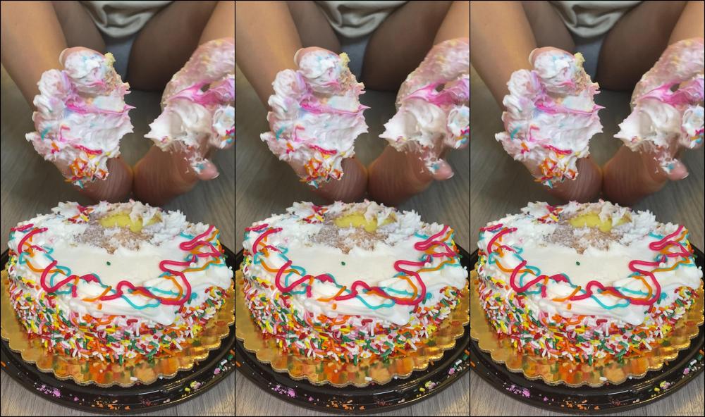 Feetbysvett I M The Whole Snack And The Meal Breakfast Lunch Dinner Dessert On My Free Time I L