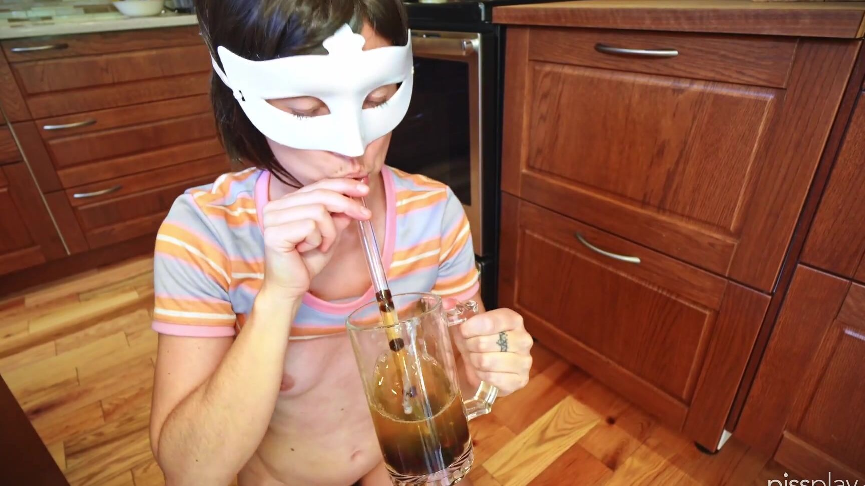 BJ, Piss Drinking, Hardcore, Pissing, All Sex Bruce And Morgan - Bubble Tea SiteRip