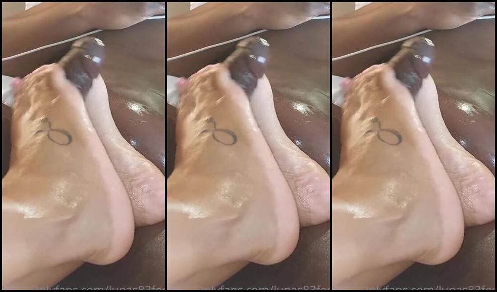 Selena Nicknamed Lunas83Feet Onlyfans Fjs Are Definitely An Art Form But It Sucks When They Are Sooooo Into It That They Forget The Cum