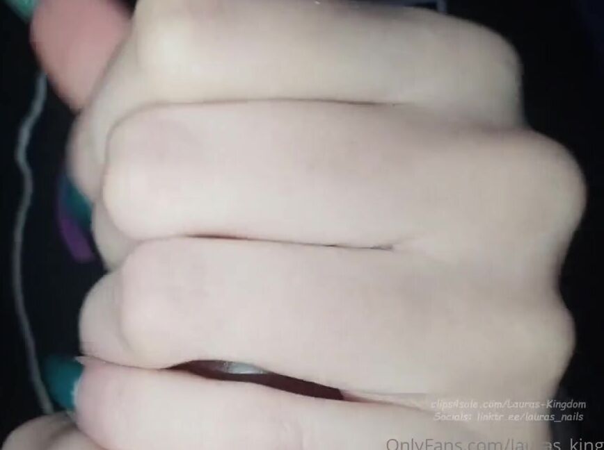 Lalalaura Nicknamed Lauras Kingdom 11 22 2022 Onlyfans Video Aishas Dildo Hj