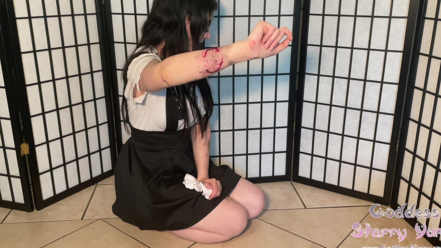 "Starry Yume" belly sounds, post-apocalyptic, pov, sfw, stomach growling, transformation fantasies Zesty Zombie Tummy Growling manyvids