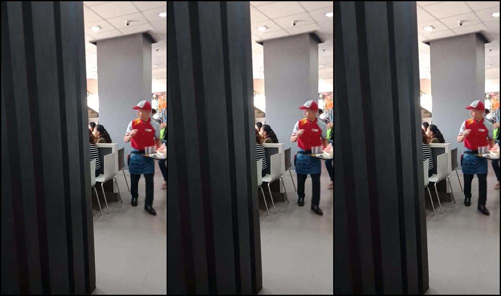 Cummybaby Rush Naked In Public Restroom In Mall