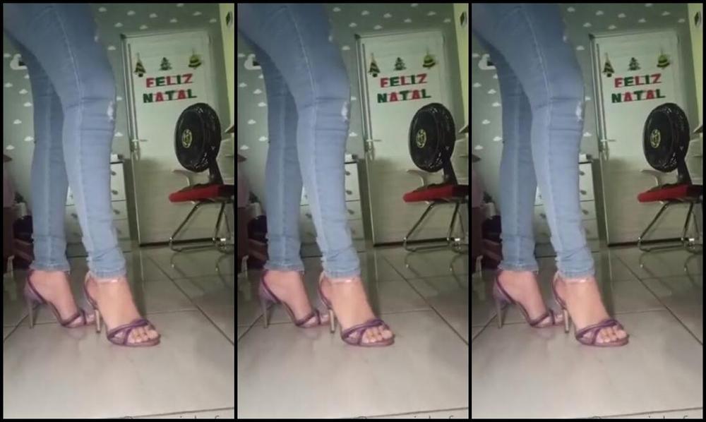 Raposinha Feet Nicknamed Raposinhafeet Foot Fetish 01 08 2021 Onlyfans Video Imagine Voce Tirando Esses Lindos Saltos E Beijando Essas Solas Rosadas