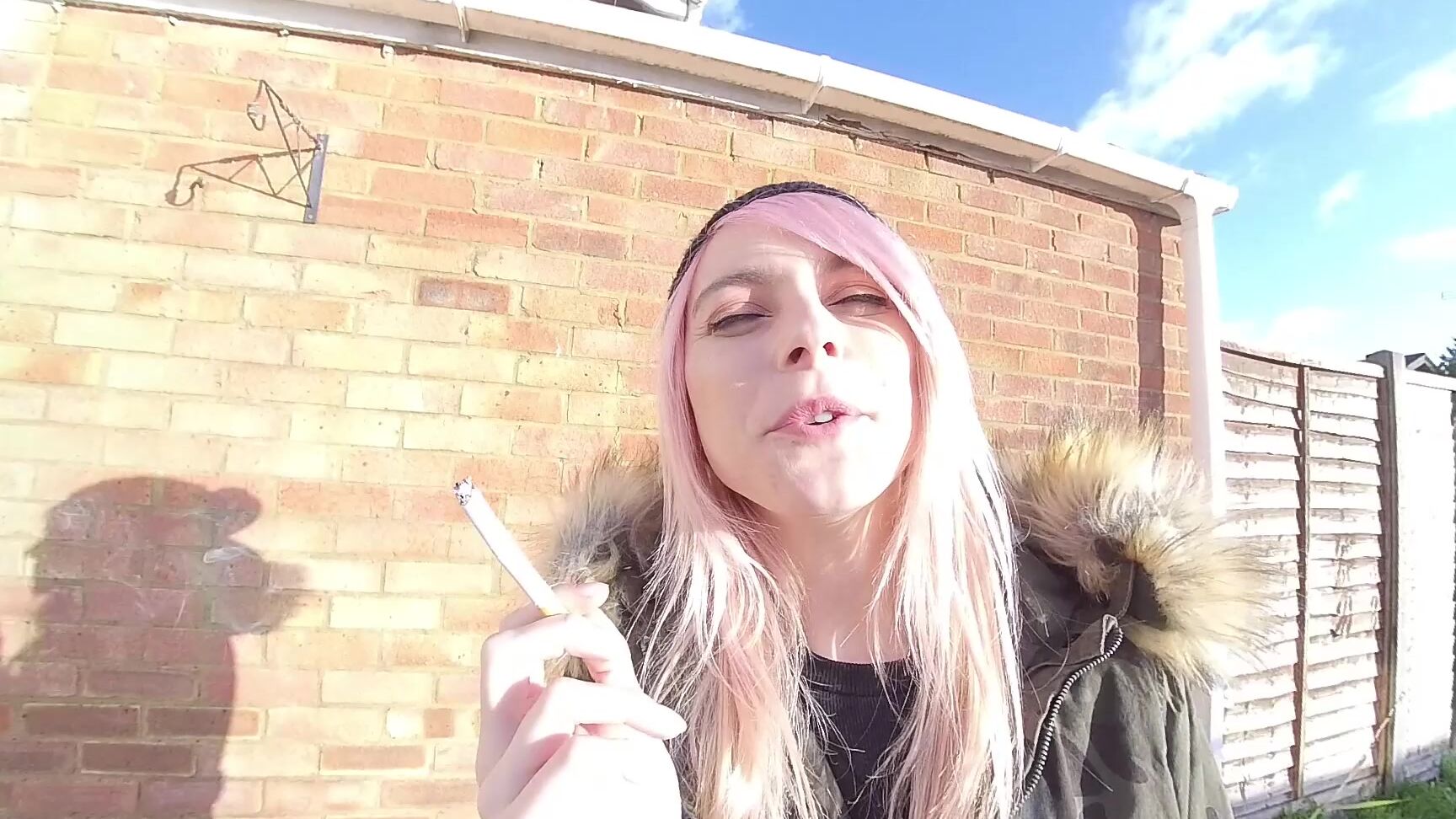 Jimmydraws Chloe Toy Smoke Break