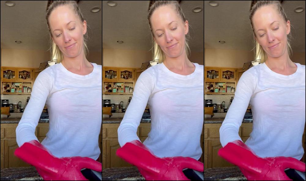 U Just Doing The Dishes