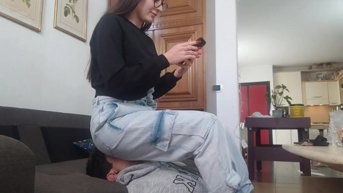 Deaveronica01 Onlyfans I Got The Jeans Pockets Almost Tattooed On His Face At This Point