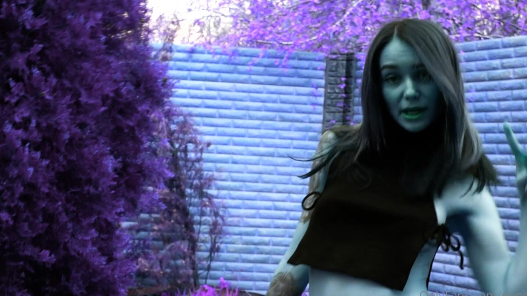 eva oops 1bac9aed-6b22-424e-bda8-f2f4218732f6 Web Cam