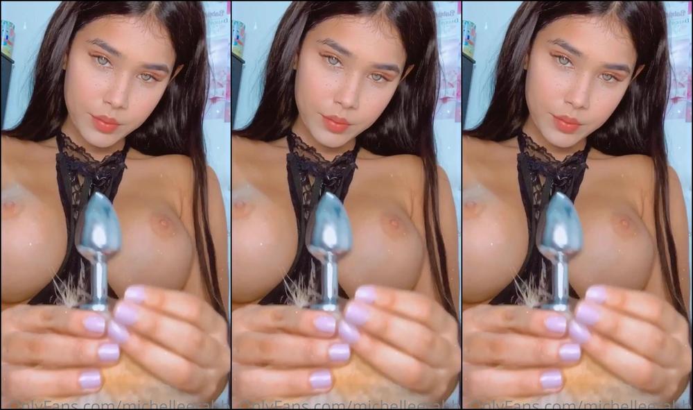 michelleerabbit-09-07-2020-513745860-no-tengo-tanta-experiencia-anal-...-pero-quise-meterme-eso-que-es-muy-grande-para-mi-culit