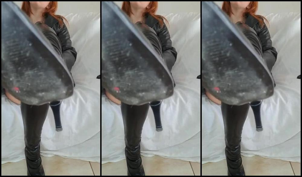 Goddess Sarah Nicknamed Sarahqueeny 09 17 2024 Onlyfans Video If I Tell You To Get On Your Knees You Will Do It