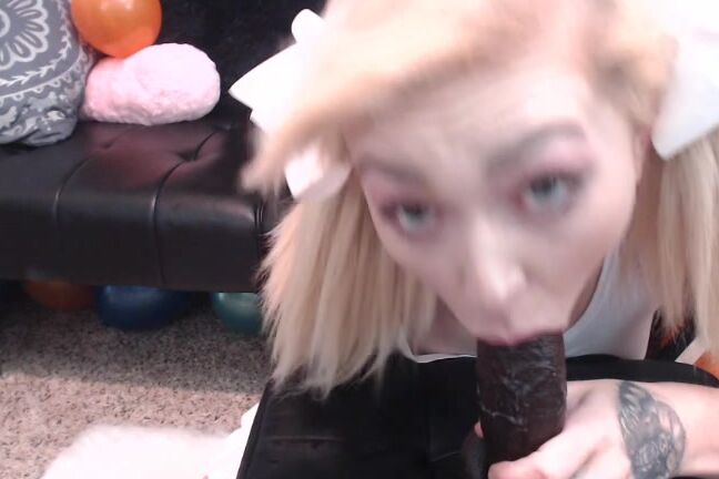 Callie Black Cheerleader Gives You A Bj After School