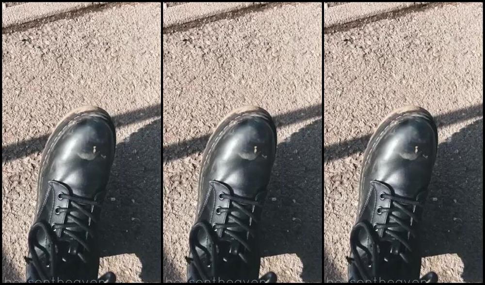 Goddess Nina Nicknamed Hellsentheaven Onlyfans 03 29 2023 Du Darfst Mit Der Zunge Anfeuchten Und Trampling Macht Dann Den Rest Schuhabtreter Schuhputzer