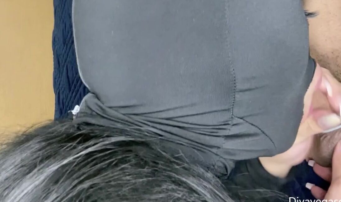 Divavegasgh Muscle Persian Blowjob Condom Cum Eat