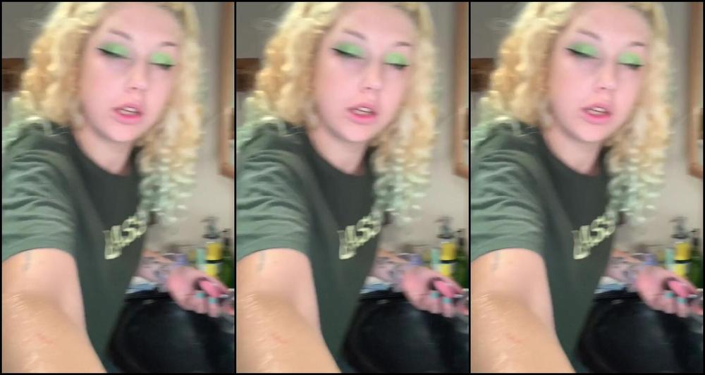 Lushious Lucy Beauty Youtuber Gets Baked