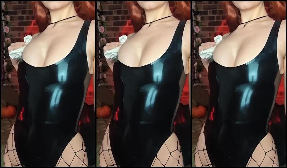 Fawn Fxck Nicknamed Goddessoffxck Onlyfans 11 11 2023 Shining My Latex Bodysuit I Need An Extra Hand Or Tongue If Youre Willing To